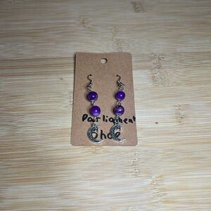 B1G2 free- Moon and stars drop earrings.